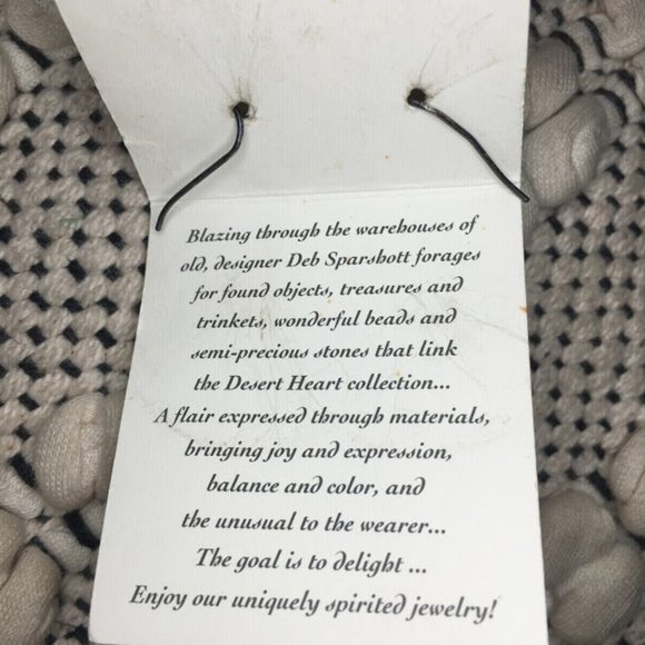 Vintage Desert Heart Boho Earrings - Picture 4 of 5